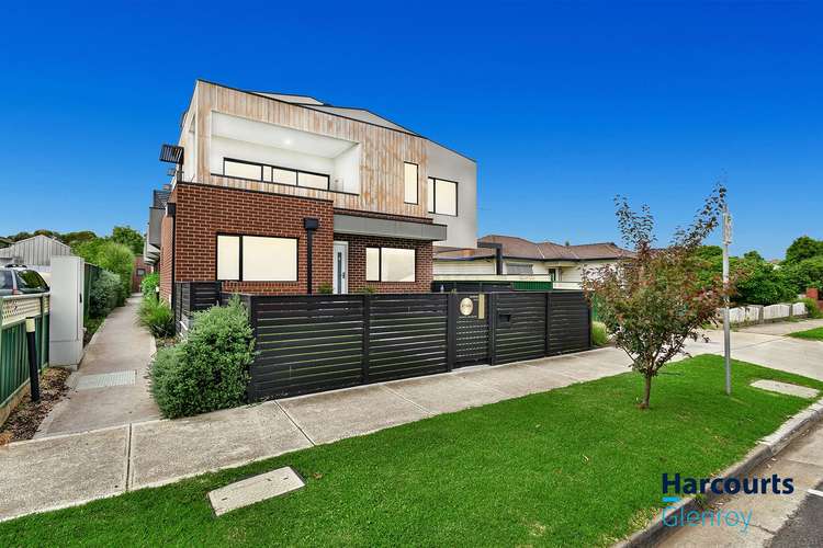 Second view of Homely townhouse listing, 7/12 Eileen Street, Hadfield VIC 3046