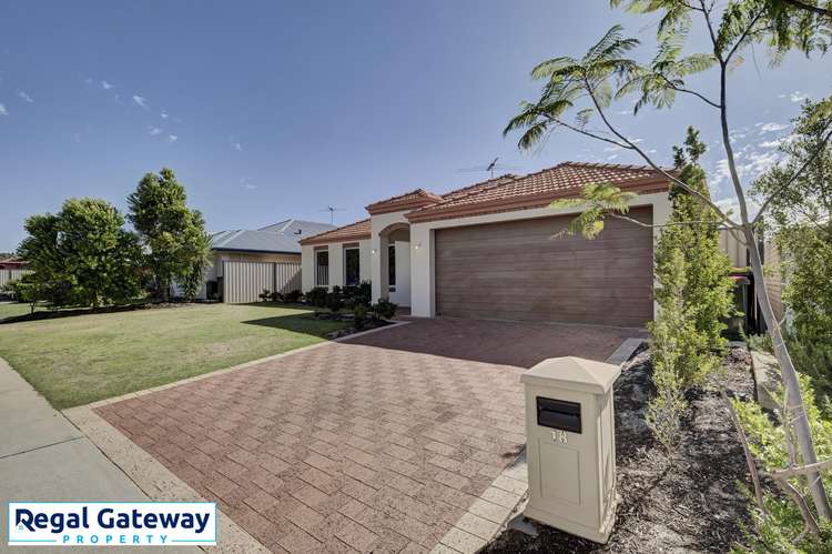 Second view of Homely house listing, 18 Minter Way, Aubin Grove WA 6164