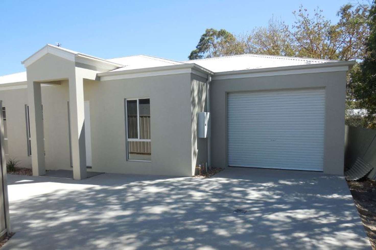 Main view of Homely house listing, 2/4 Wattle Street, Horsham VIC 3400