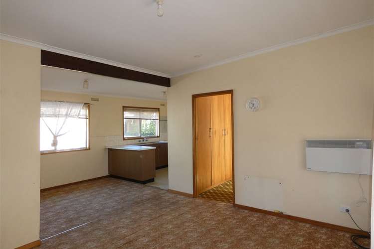 Second view of Homely unit listing, 4/218 Baillie Street, Horsham VIC 3400