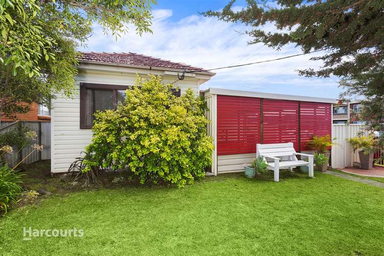 294 Shellharbour Road, Barrack Heights NSW 2528