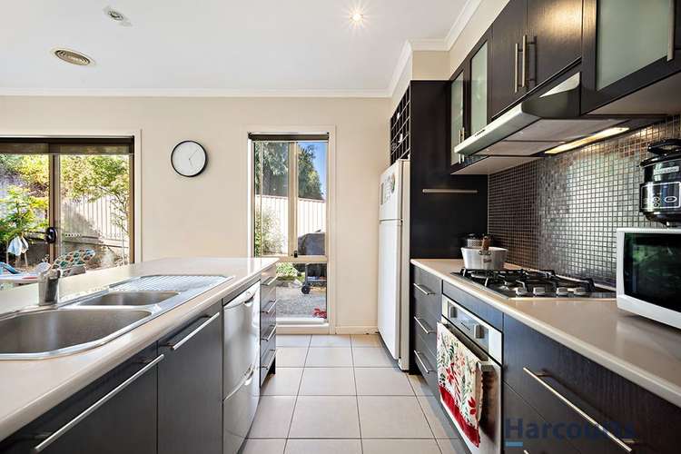 Main view of Homely townhouse listing, 8/146 Mansfield Avenue, Mount Clear VIC 3350
