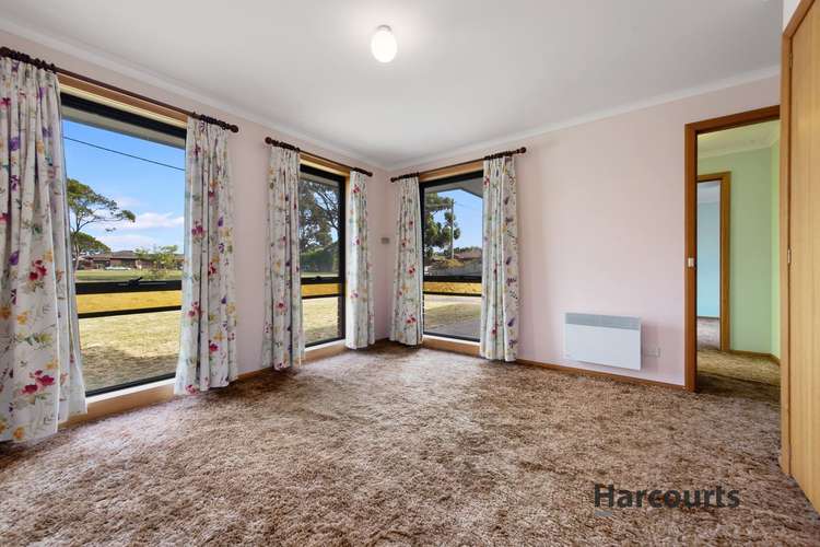 Sixth view of Homely house listing, 2 Dahlia Court, Devonport TAS 7310