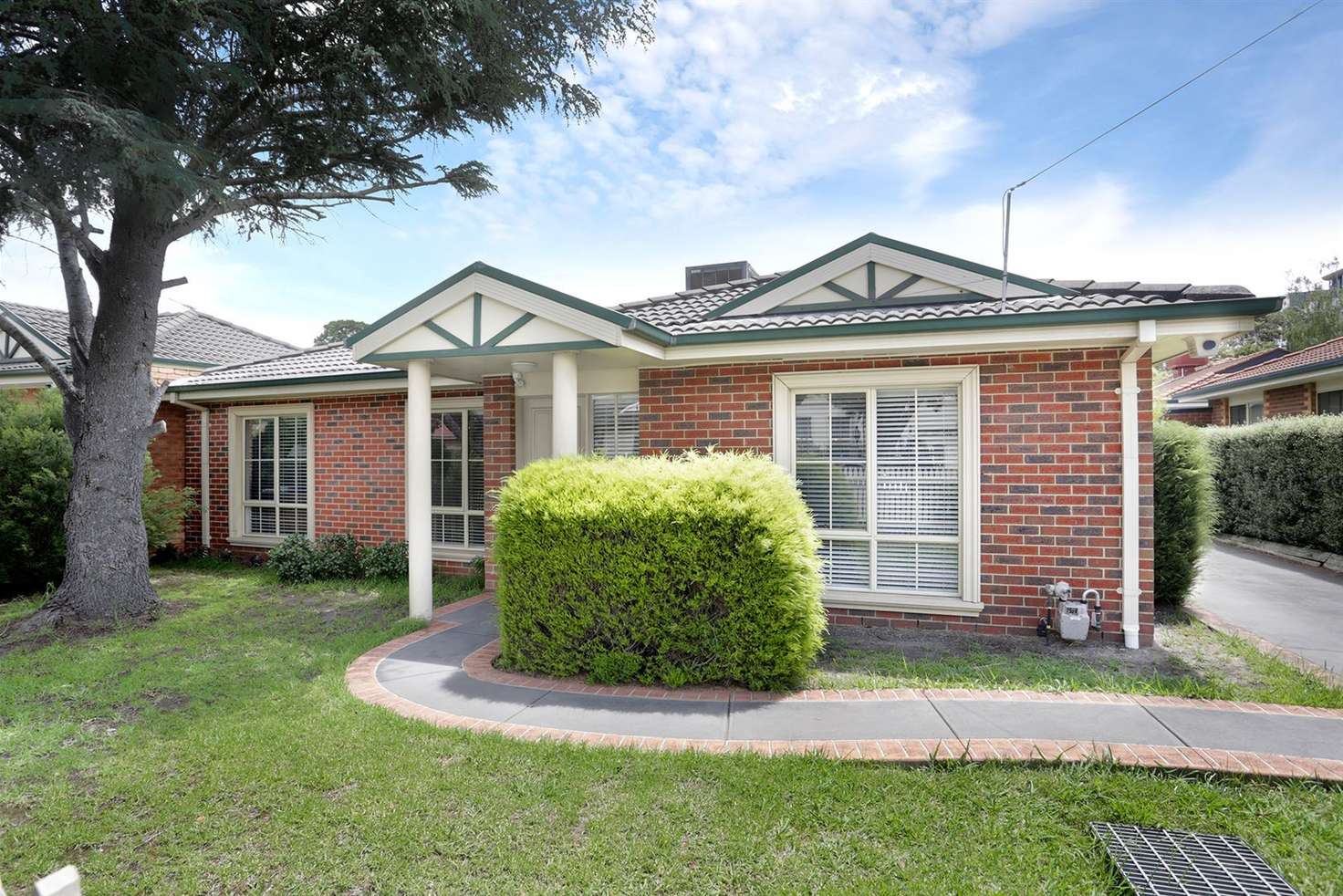 Main view of Homely unit listing, 1/5 Park Street, Glen Waverley VIC 3150