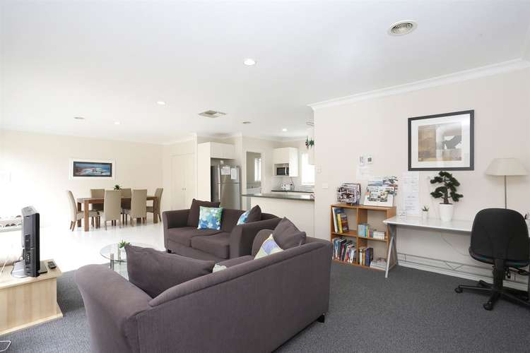 Fifth view of Homely unit listing, 1/5 Park Street, Glen Waverley VIC 3150