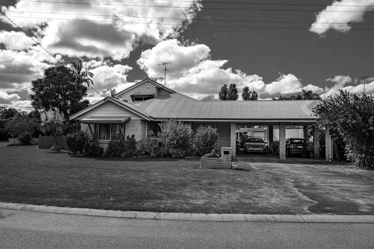 13 Birmingham Way, Pinjarra WA 6208