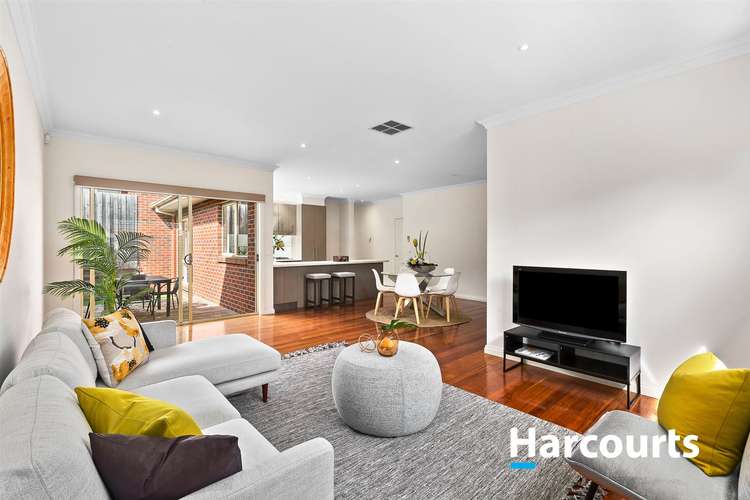 Main view of Homely unit listing, 2/21 Edwards Street, Burwood VIC 3125