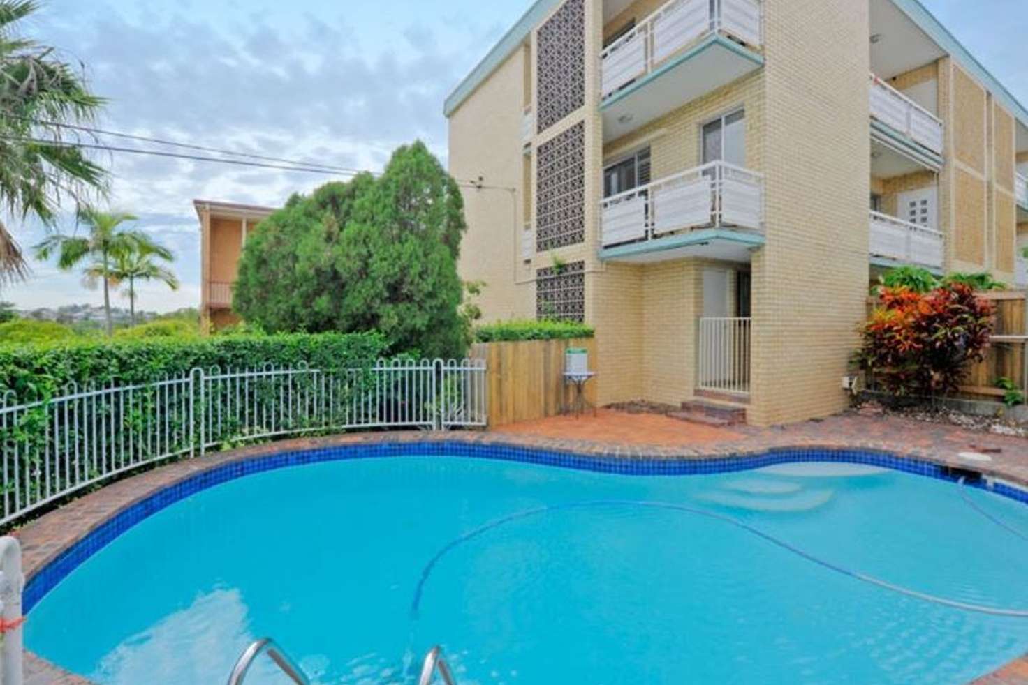 Main view of Homely unit listing, 3/39 Wambool Street, Bulimba QLD 4171