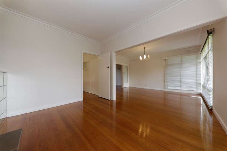 Fifth view of Homely house listing, 8 Smyth Street, Mount Waverley VIC 3149