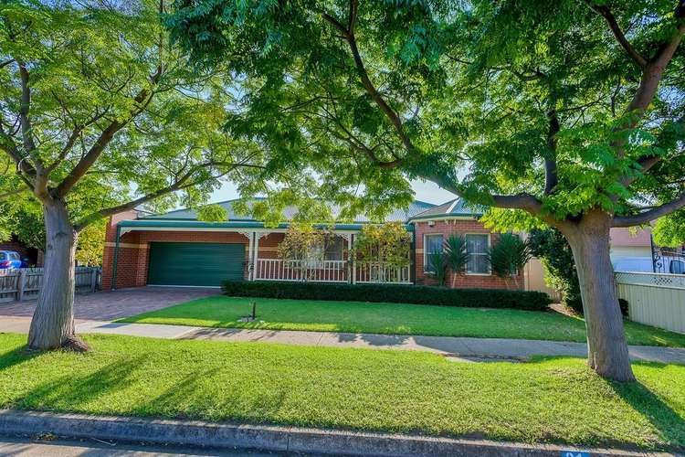 Main view of Homely house listing, 31 Wattle Avenue, Werribee VIC 3030