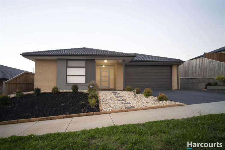 Main view of Homely house listing, 15 Fieldstone Avenue, Warragul VIC 3820