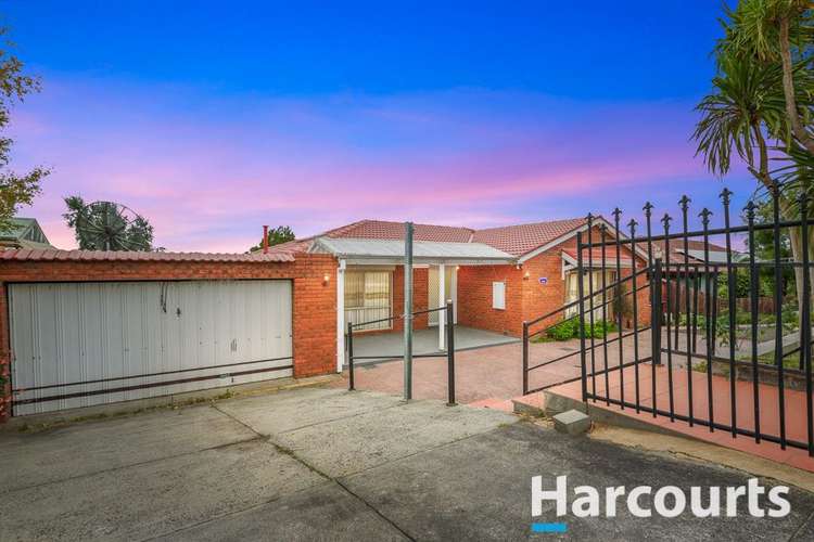 Second view of Homely house listing, 5 Sutherland Court, Endeavour Hills VIC 3802