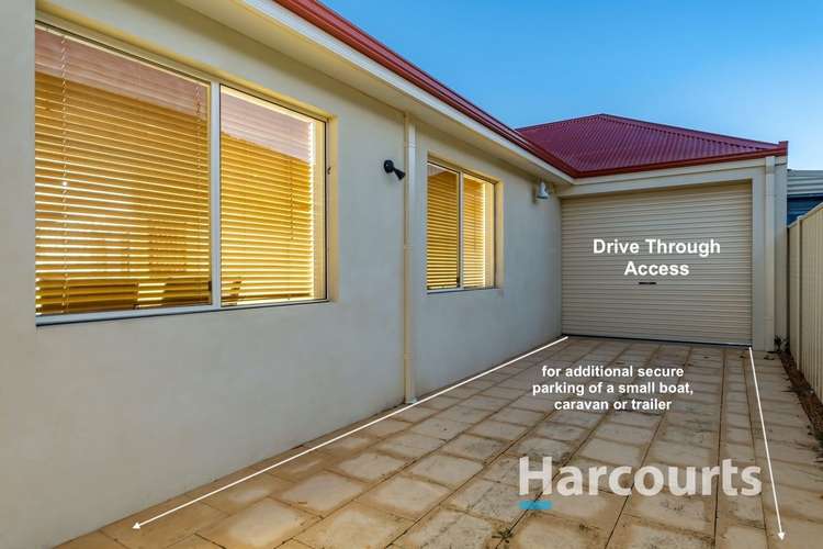 Seventh view of Homely house listing, 100 Sundowner Meander, Banksia Grove WA 6031