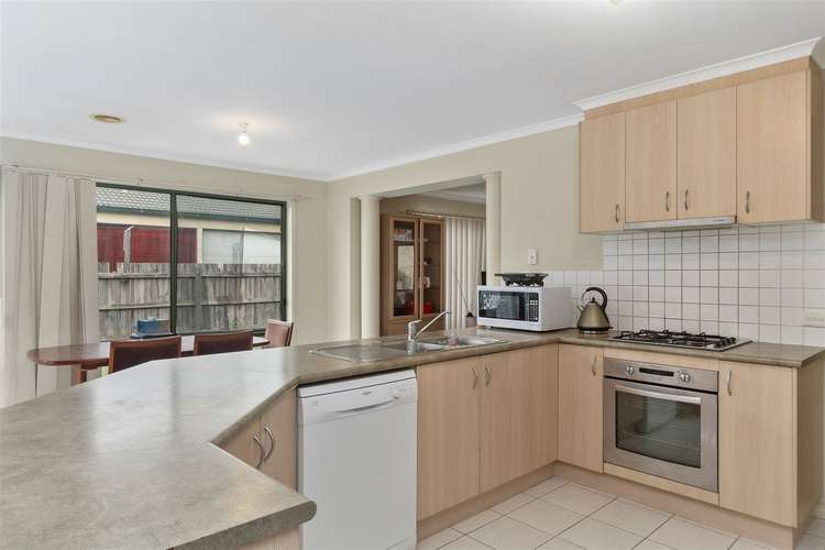 Fifth view of Homely house listing, 4 Mingay Place, Cranbourne West VIC 3977