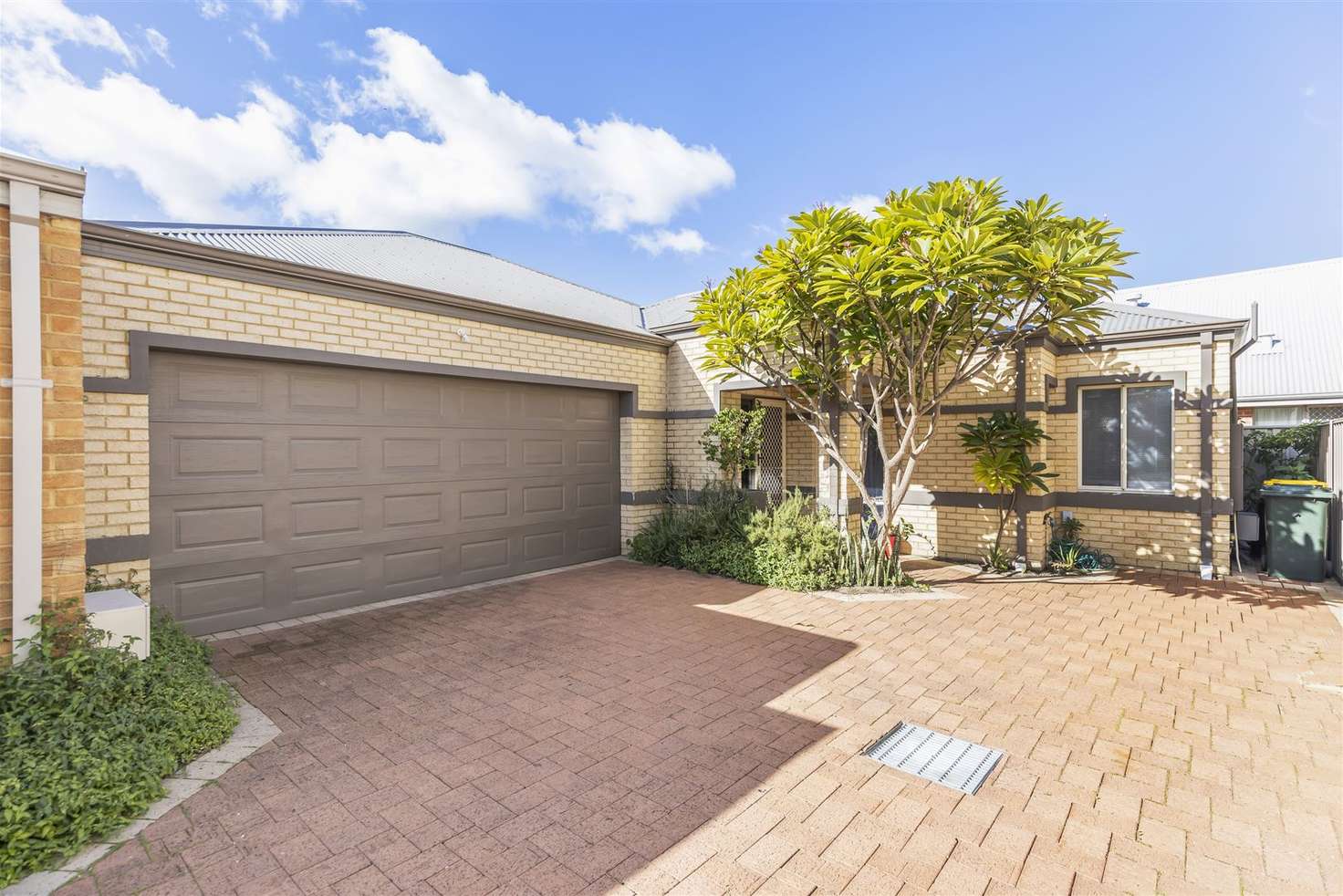 Main view of Homely villa listing, 4/5 Oak Street, Cannington WA 6107