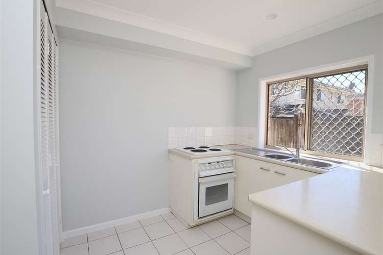 Fourth view of Homely townhouse listing, 2/121 Allen st, Hamilton QLD 4007