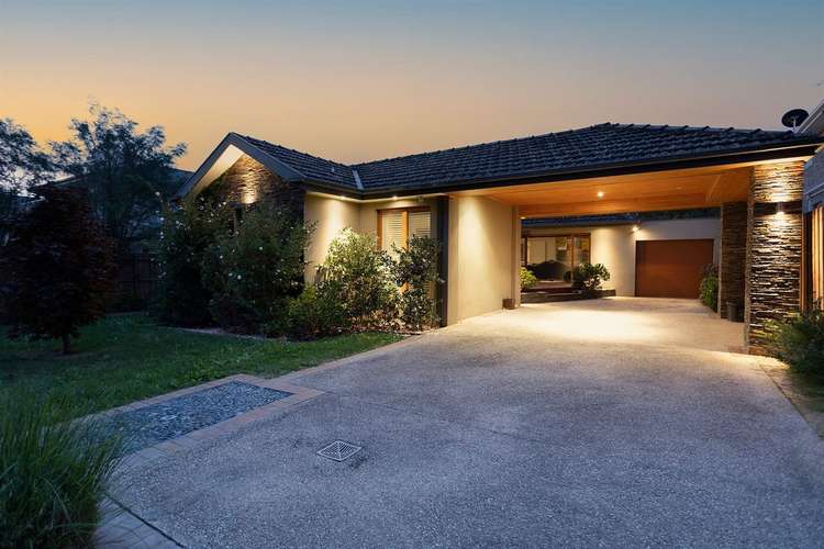 Main view of Homely house listing, 19 Bennett Avenue, Mount Waverley VIC 3149