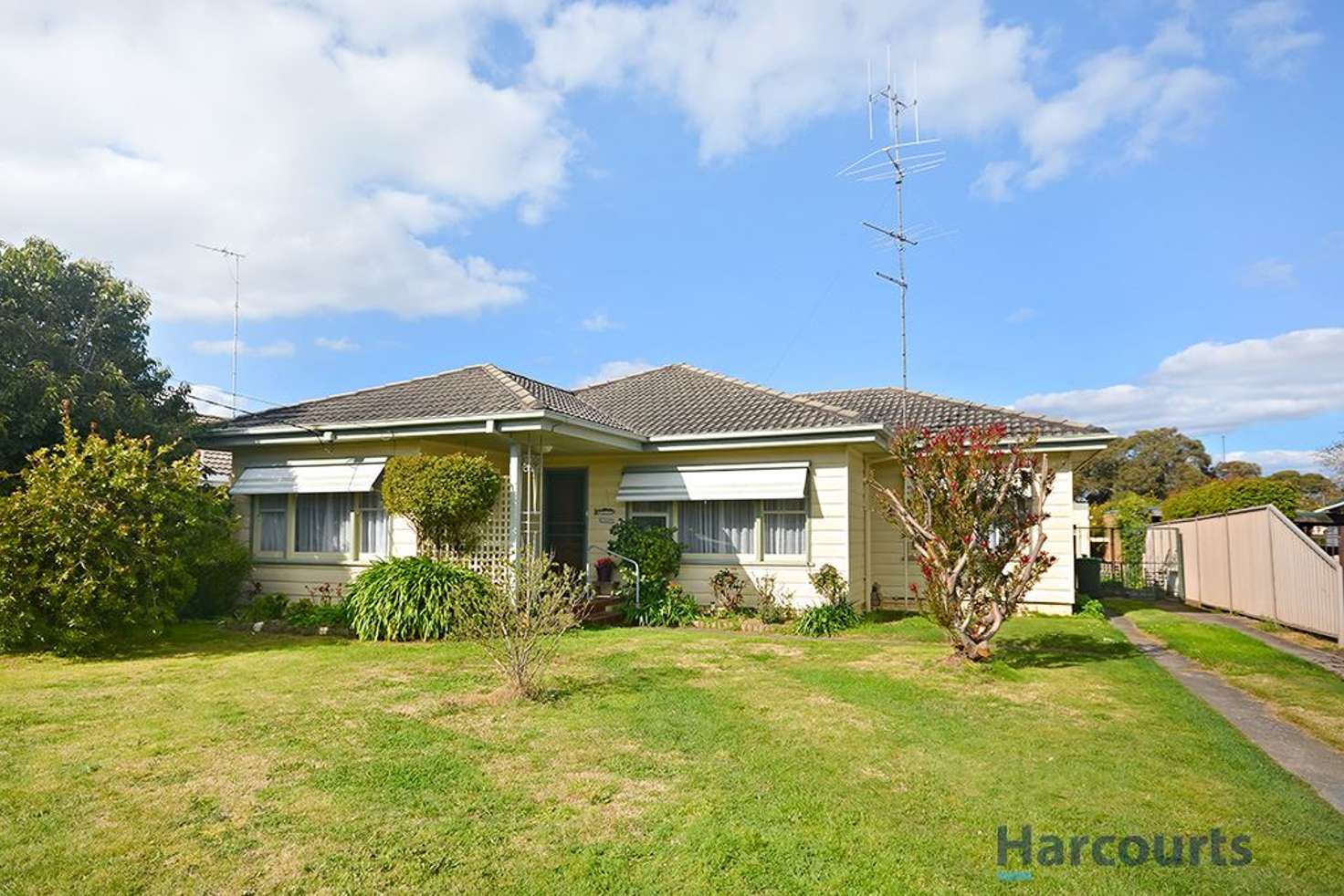 Main view of Homely house listing, 4 Montgomery Street, Wendouree VIC 3355
