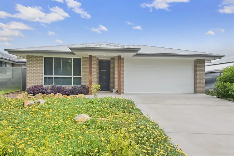 60 Glenview Drive