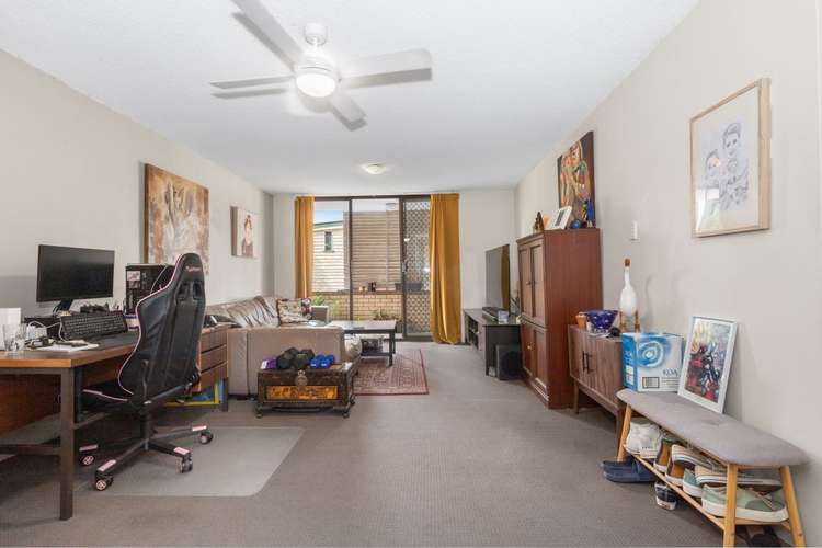 Third view of Homely unit listing, 3/562 Sandgate Rd, Clayfield QLD 4011