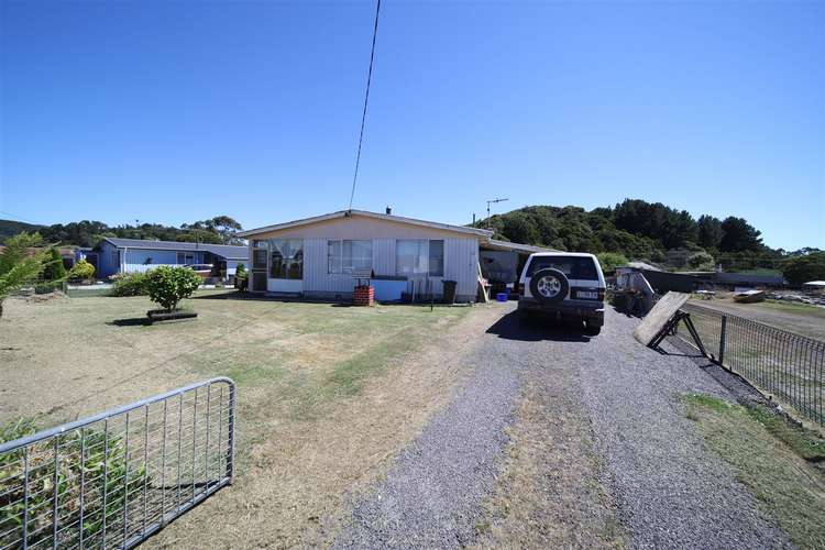 12 Belstead Street, Zeehan TAS 7469