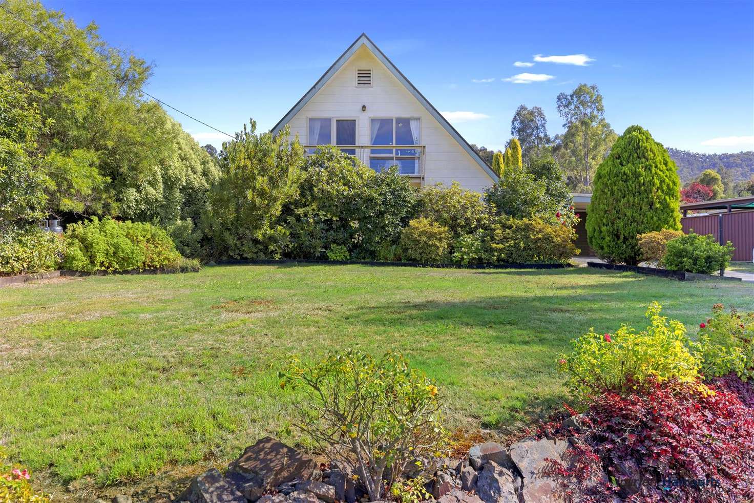 Main view of Homely house listing, 9 South Crescent, Eildon VIC 3713