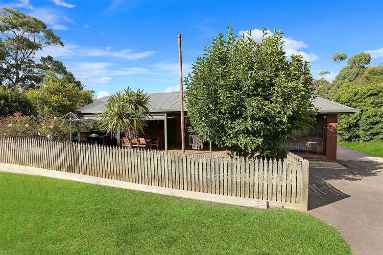 17 Bond Street, Timboon VIC 3268