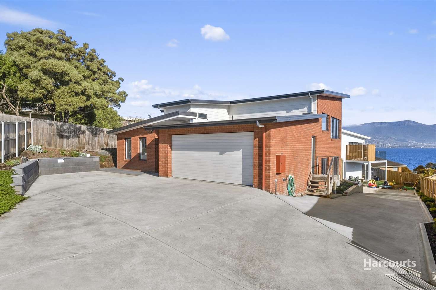Main view of Homely unit listing, 1/44 Trevassa Crescent, Tranmere TAS 7018