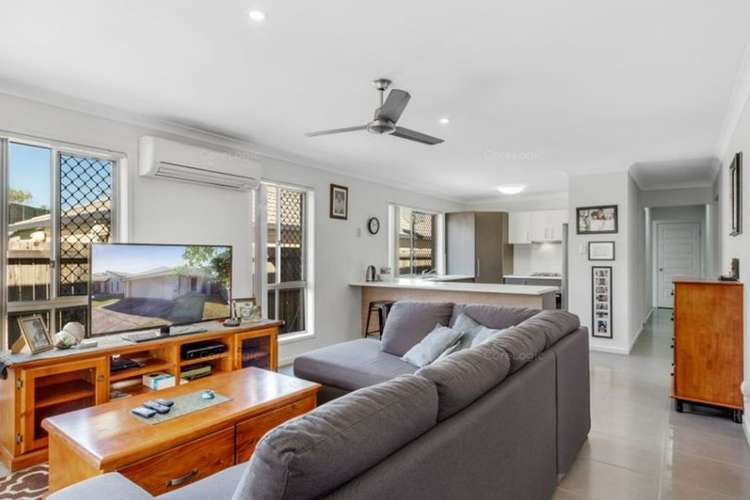 Second view of Homely house listing, 7 Miers Crescent, Murrumba Downs QLD 4503
