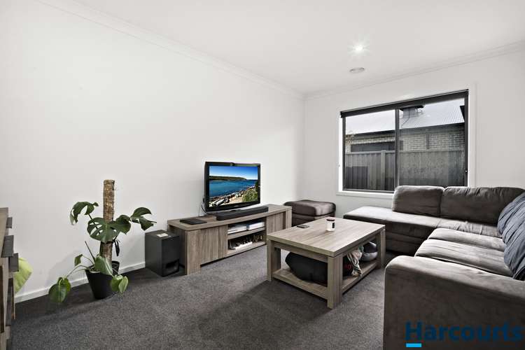 Fifth view of Homely house listing, 2/36 Leitrim Street, Alfredton VIC 3350