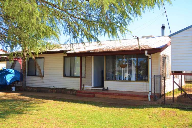 57 Bradley Street, Cobar NSW 2835