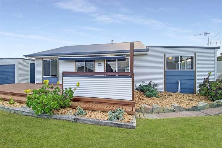 18 Dune Street, Scamander TAS 7215