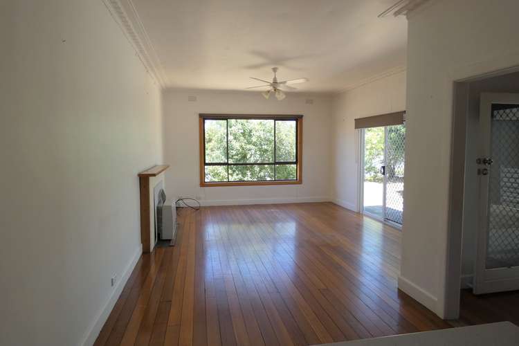 Fourth view of Homely house listing, 2 Tucker Street, Horsham VIC 3400