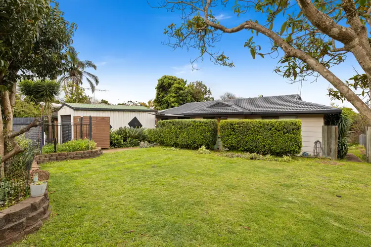 12 Bingara Street