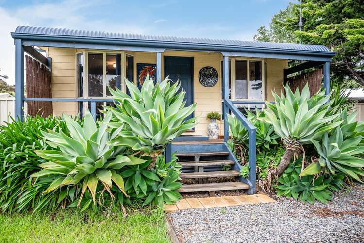 9 Higgins Street, Encounter Bay SA 5211