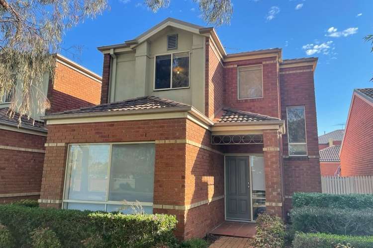 697 Waverley Road, Glen Waverley VIC 3150