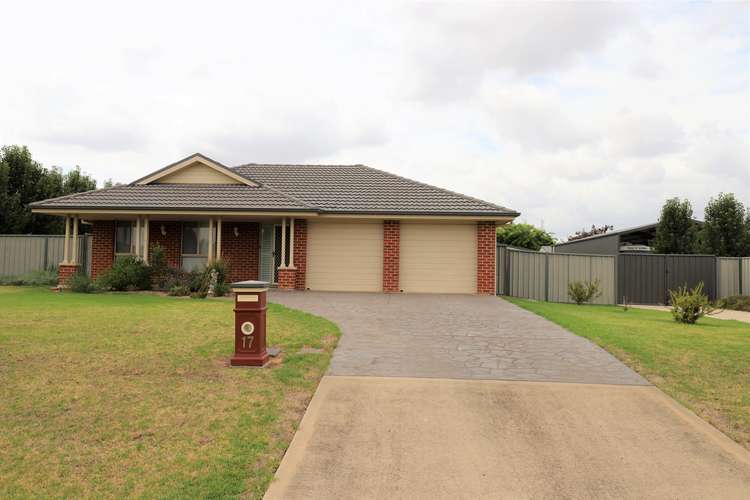 17 Mary Angove Crescent, Cootamundra NSW 2590