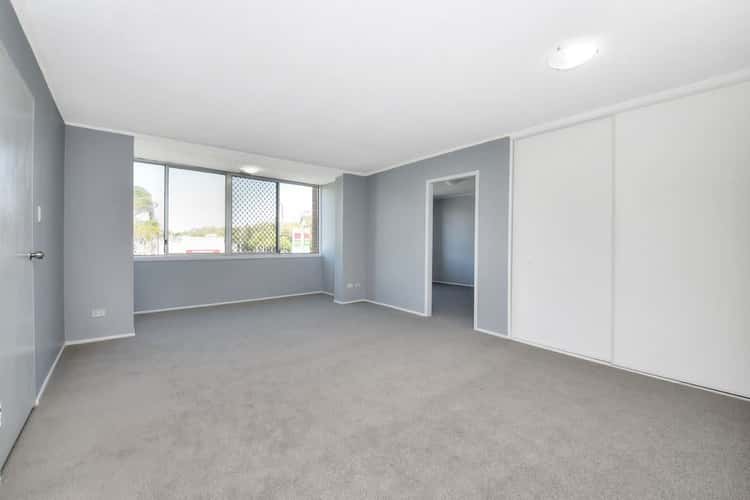 Sixth view of Homely apartment listing, 7/35 Second Avenue, Broadbeach QLD 4218