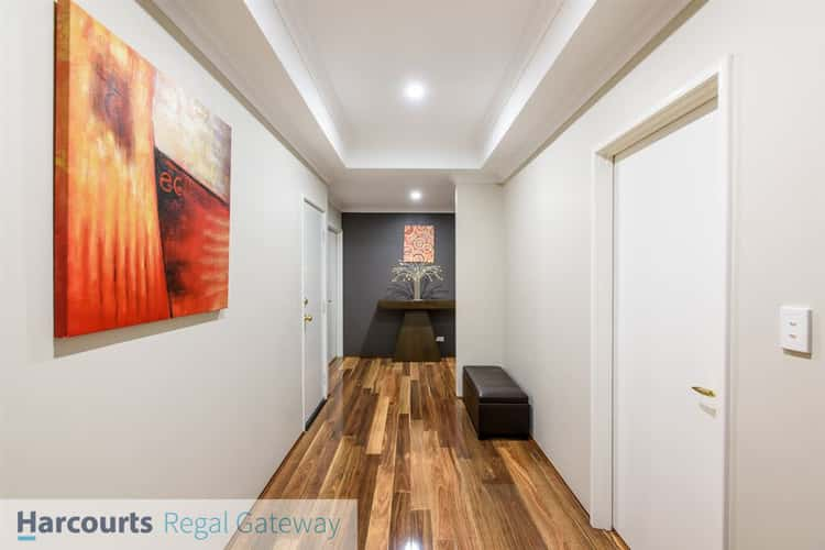 Seventh view of Homely house listing, 2 Cleland Court, Aubin Grove WA 6164