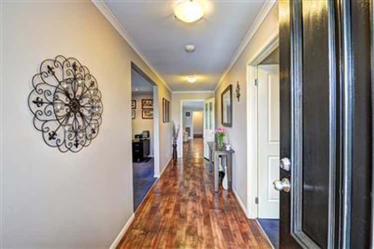 Second view of Homely house listing, 8 St Chesters Avenue, Lake Gardens VIC 3355