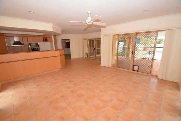 Fifth view of Homely house listing, 25 Nottinghill Gate Drive, Arundel QLD 4214