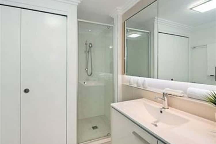 Third view of Homely apartment listing, 6/18 Barramul Street, Bulimba QLD 4171