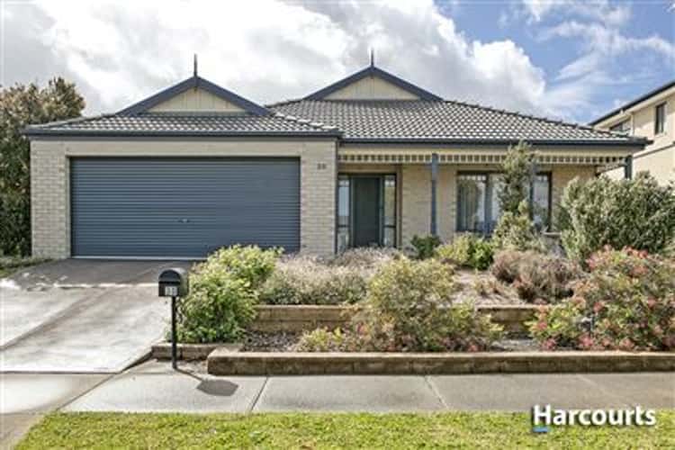 30 Yorkshire Drive, Cranbourne North VIC 3977