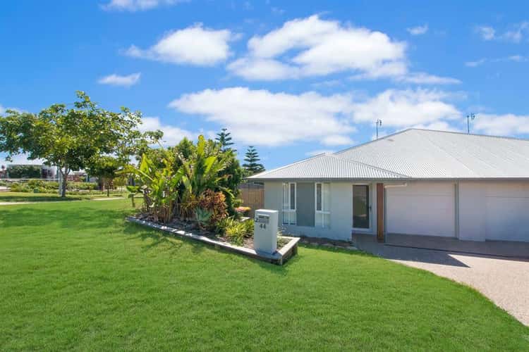 Main view of Homely semiDetached listing, 1/44 Outcrop Rise, Cosgrove QLD 4818