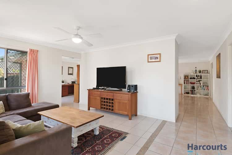 Second view of Homely house listing, 10 Montana Place, Calamvale QLD 4116