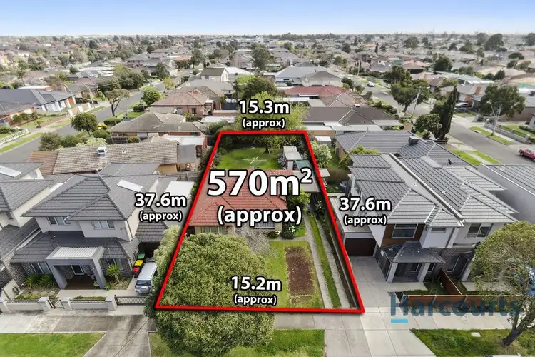 9 Phillip Road, Keilor East VIC 3033