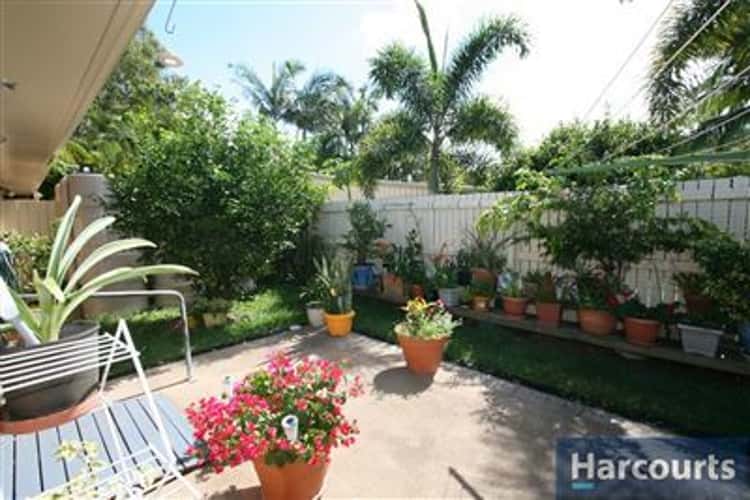 Main view of Homely villa listing, 2/33 Cotterill Ave, Bongaree QLD 4507