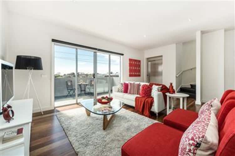 Main view of Homely townhouse listing, 73 Barkly Street, Mornington VIC 3931