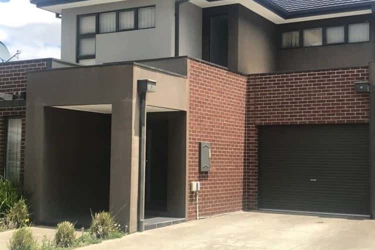 Main view of Homely townhouse listing, 15 Methven Avenue, South Morang VIC 3752