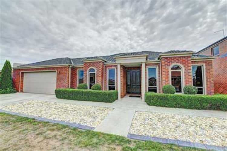 Main view of Homely house listing, 8 St Chesters Avenue, Lake Gardens VIC 3355